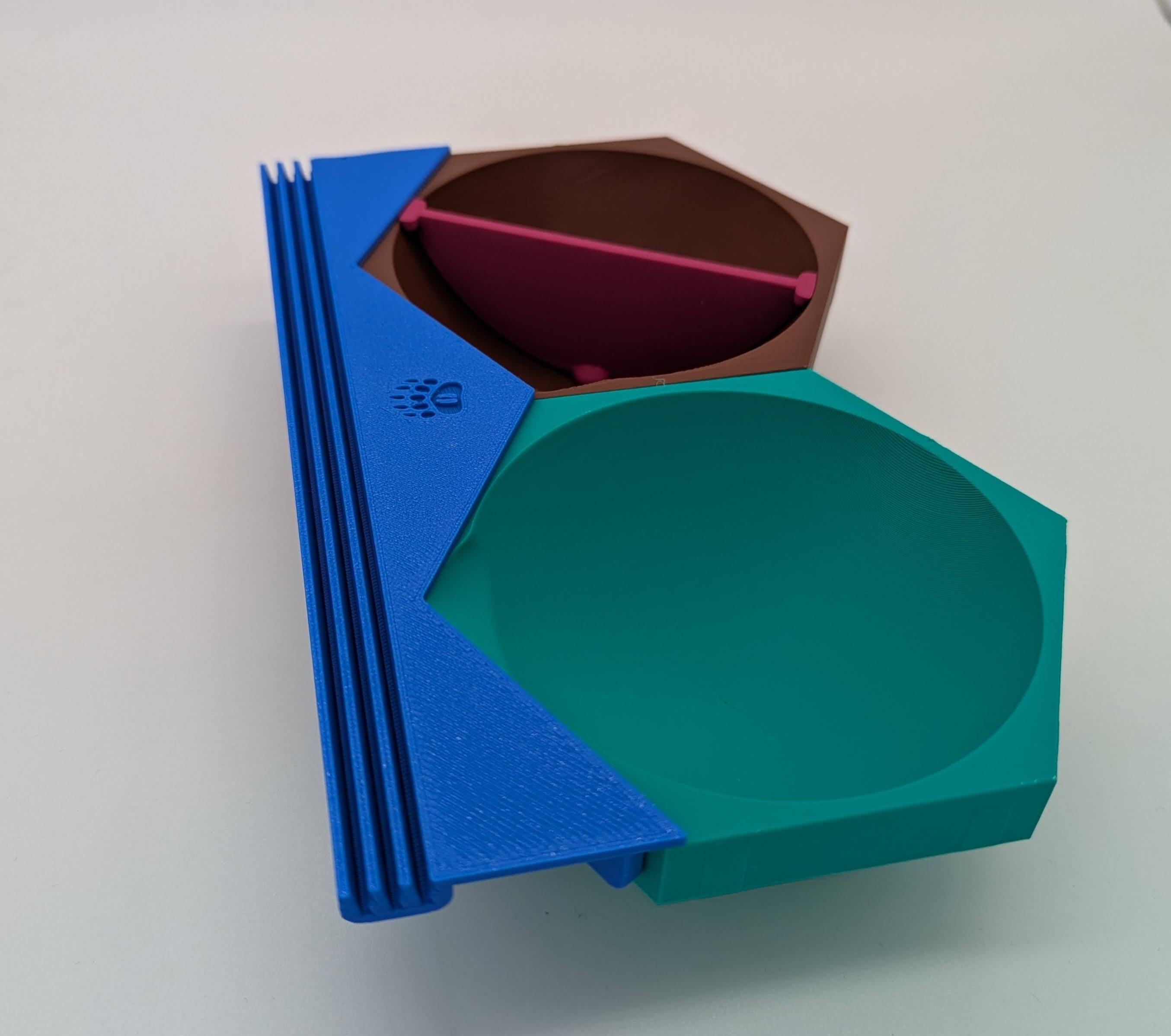 Seitliche Ansicht des Kartenhalters